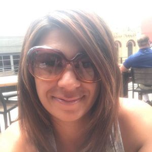 Meet your Posher, Monica